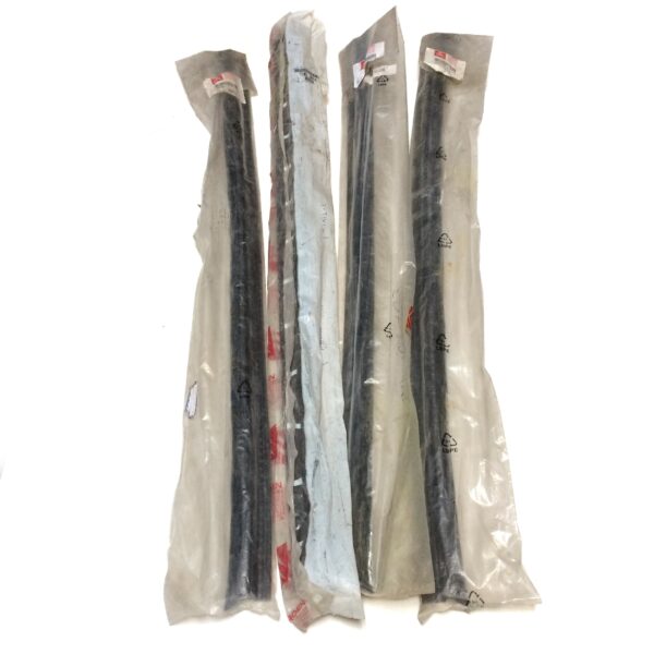 دست لاستیک آبگیر داخلی شیشه زانتیا اورجینال